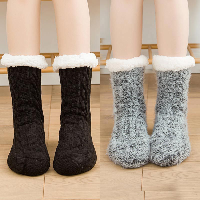 Non-electric USB-free foot warmers for indoor use and cold weather comfort
